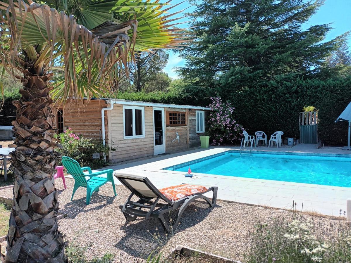 Gîte ou chambre d'hôte dans la campagne de Rognes Extérieur photo